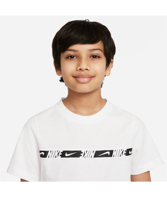 Camiseta Nike B Repeat Kids Branco