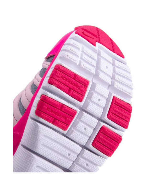 Chaussures Vêtements de sport Nike Dynamo Free