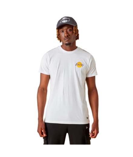 Camiseta New Era LA Lakers NBA Taping Hombre WH Camiseta New Era LA Lakers NBA Taping Hombre WH
