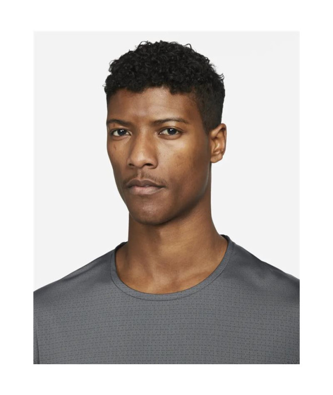 T-shirt Nike Homme Dri-FIT Rise 365 Noir