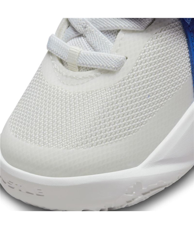 Chaussures Nike Enfant Team Hustle D 10 Blanc