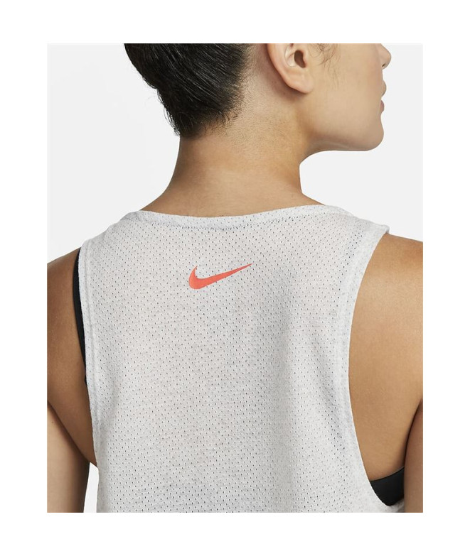 Camiseta trail Nike de Dri-FIT cinzento Mulher
