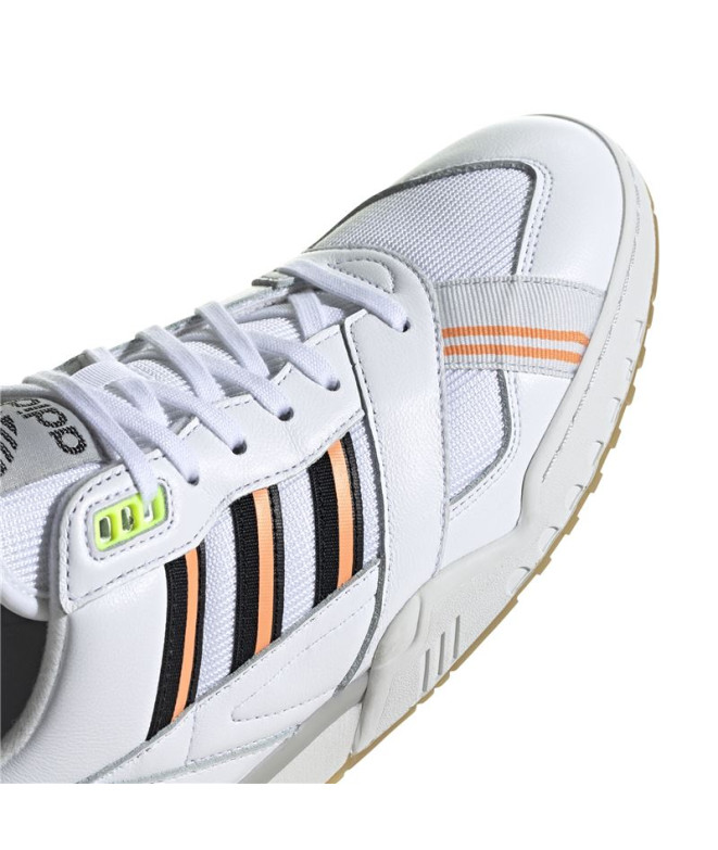 Chaussures adidas Originals A.R. Trainer Cloud...