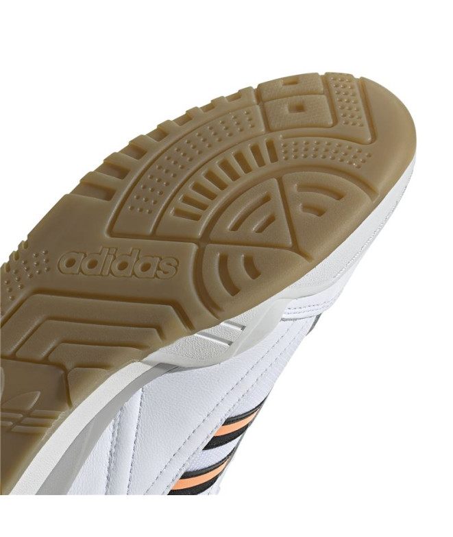 Chaussures adidas Originals A.R. Trainer Cloud...