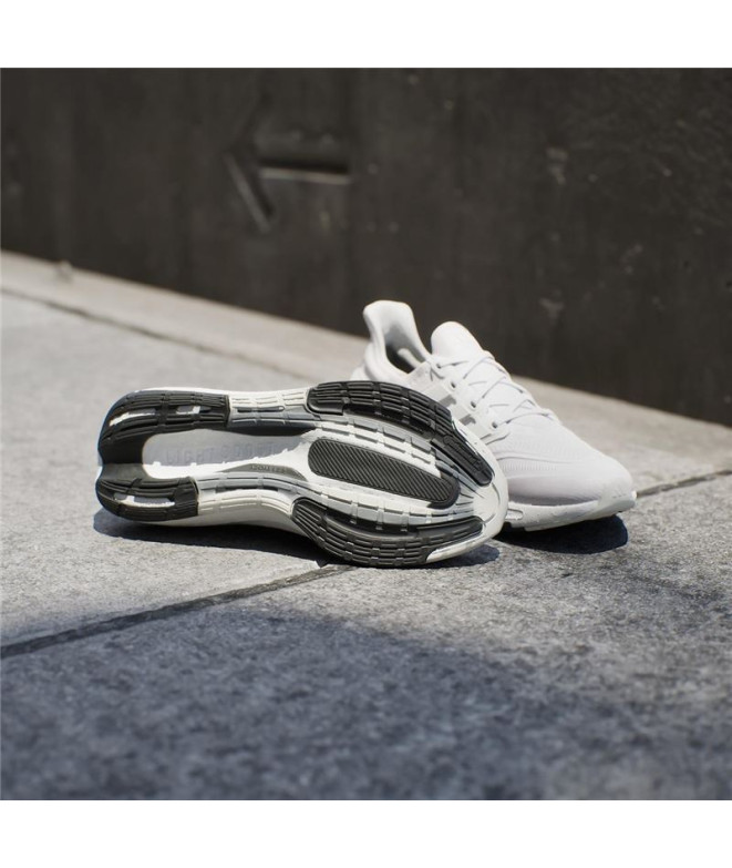 Chaussures de Running adidas Ultraboost Light