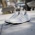 Chaussures de Running adidas Ultraboost Light