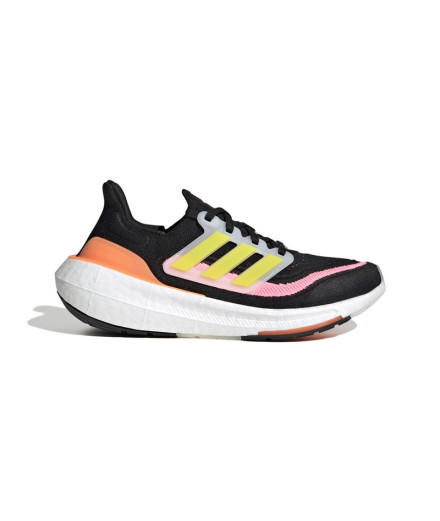 Chaussures Running adidas Femme de Ultraboost Light Black