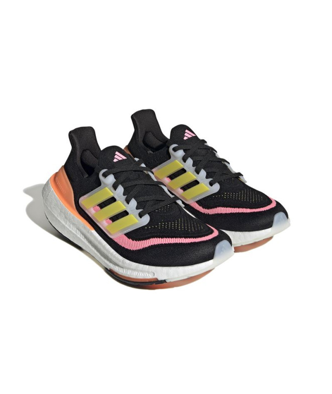 Chaussures Running adidas Femme de Ultraboost...