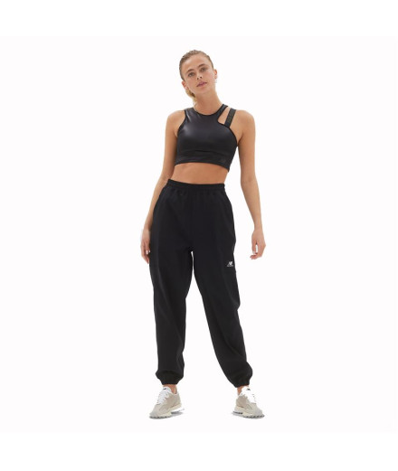Sujetador deportivo New Balance Q Speed Shape Shield Crop... Sujetador deportivo New Balance Q Speed Shape Shield Crop...