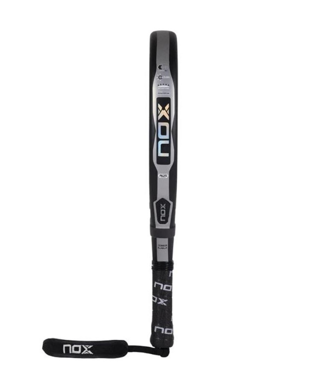 Pala de Pádel Nox AT Genius Attack 18K