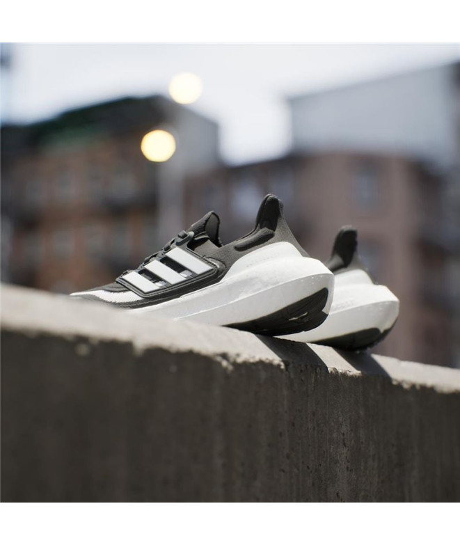 Sapatilhas Running adidas do Ultraboost Light...