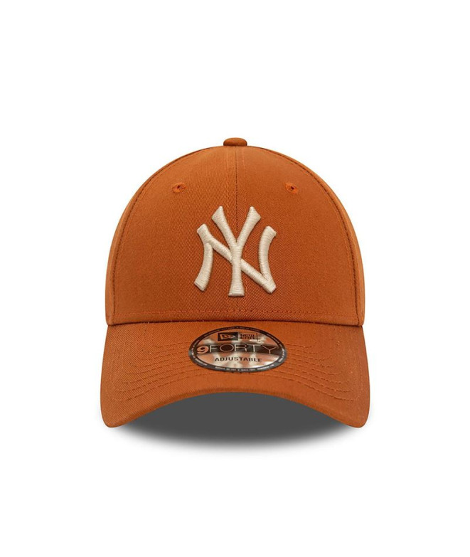 Boné New Era League Essential 9FORTY New York Yankees Castanho