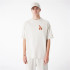 Camiseta New Era LA Dodgers League Essential Oversized Crema