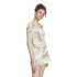 Camiseta adidas Essentials 3 Bandas Camo Print Baby Mujer Beige