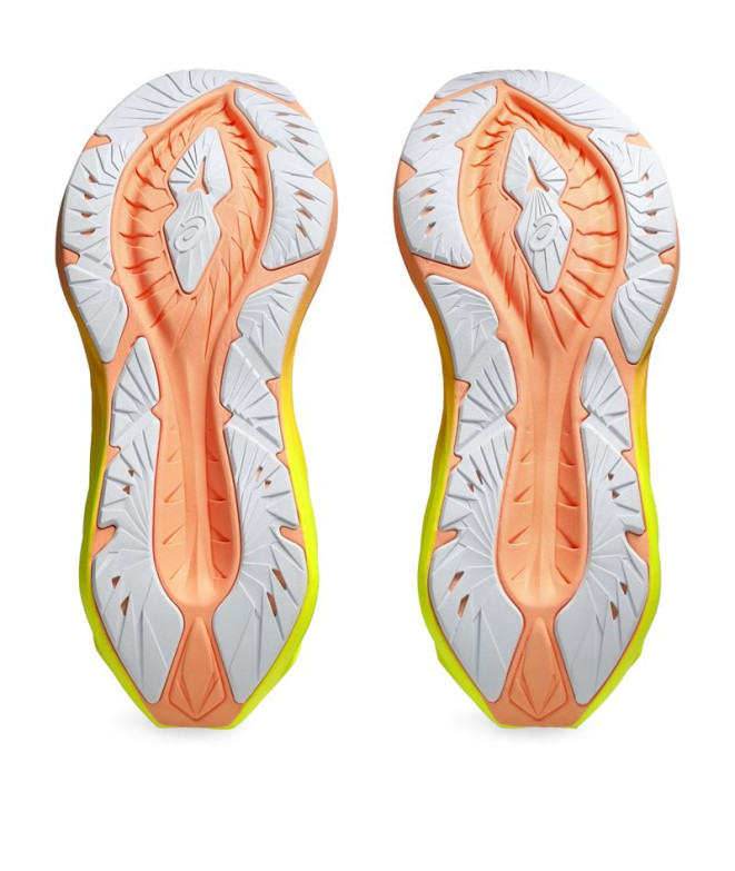 Chaussures de Running ASICS Novablast 4 Paris...