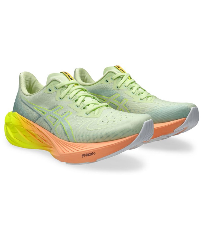 Chaussures de Running ASICS Novablast 4 Paris...