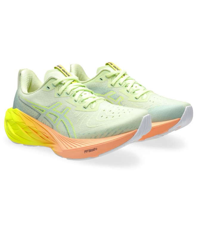Chaussures de Running ASICS Novablast 4 Paris...
