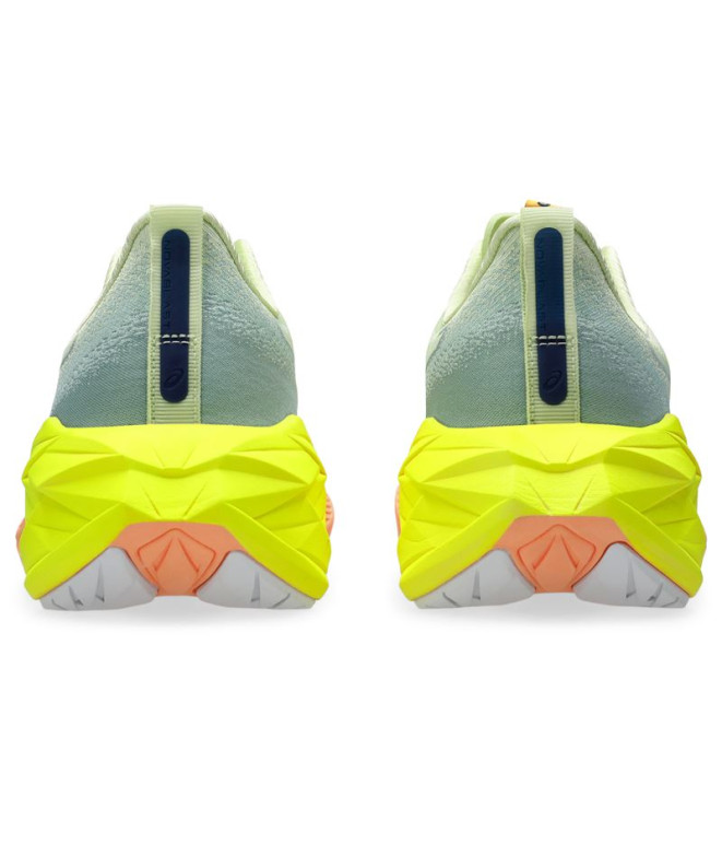 Chaussures de Running ASICS Novablast 4 Paris...