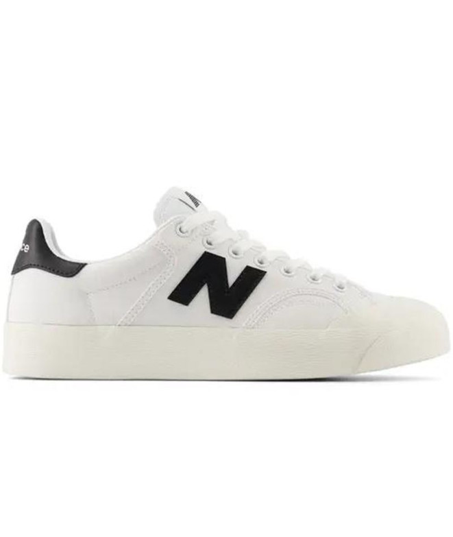 Chaussures New Balance 100 Blancs