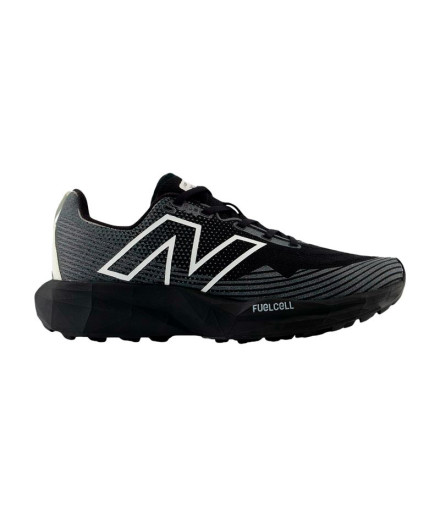 Sapatilhas Trail New Balance da FuelCell Venym Preto