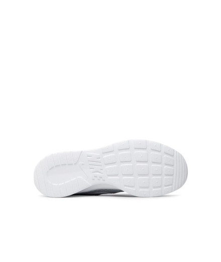 Chaussures Nike Tanjun Gris 2