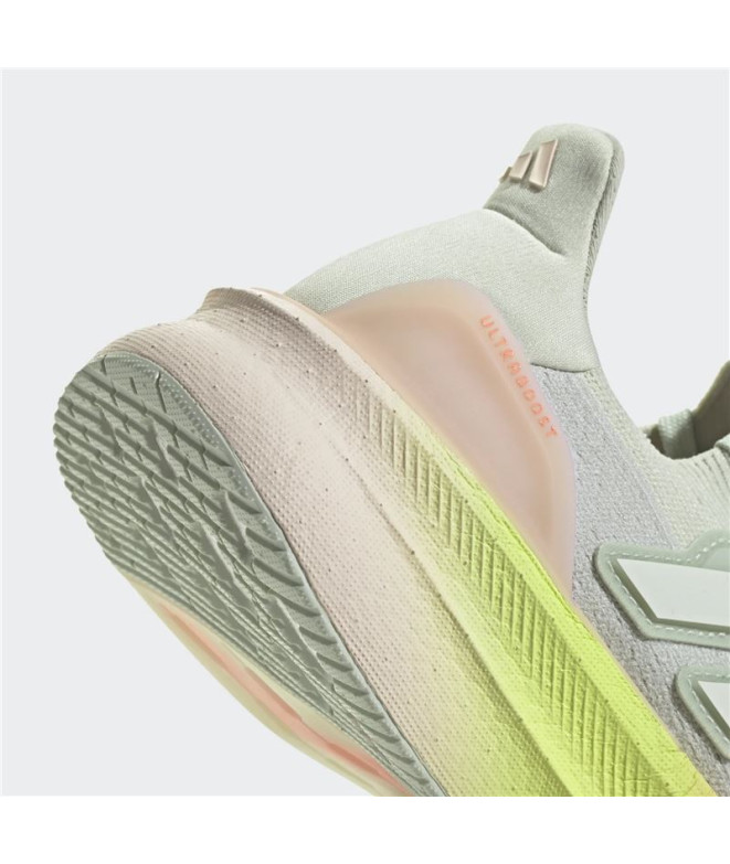 Chaussures de Running adidas Ultraboost 5 Femme...