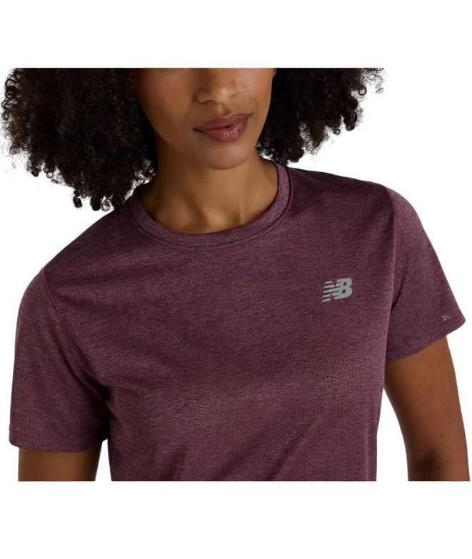 Camiseta New Balance Atletismo Mulher