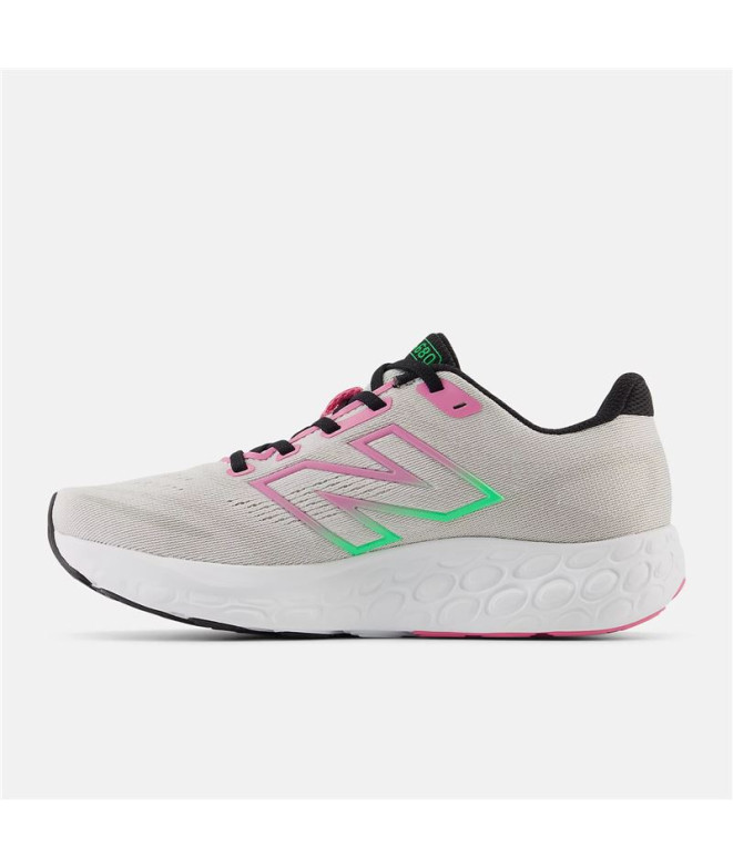 ChaussuresNew Balance Fresh FoamFemme 680 V8...
