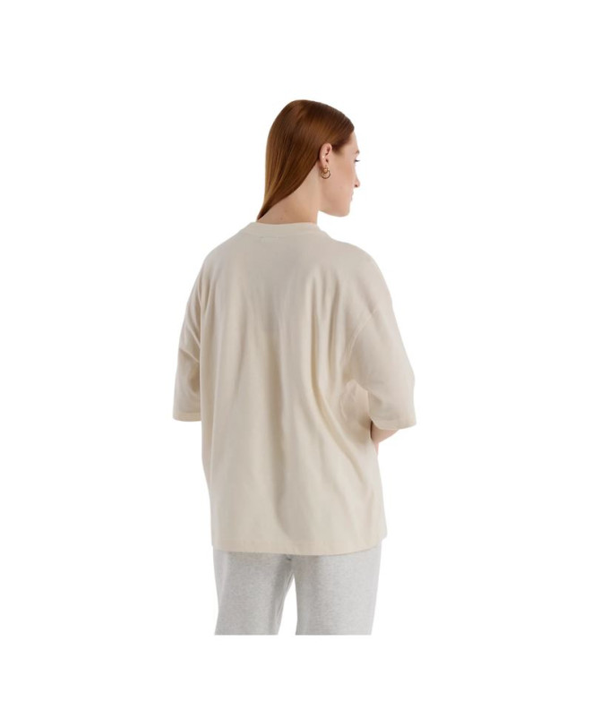Camiseta New Balance Oversized Flower Mujer Lino