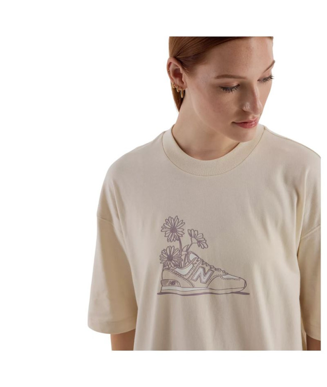 Camiseta New Balance Oversized Flower Mujer Lino