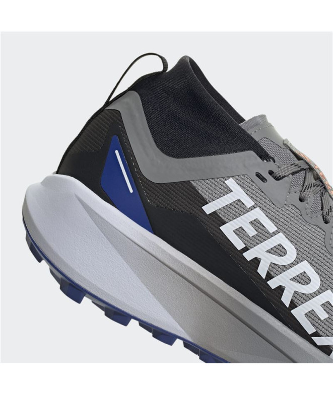 Chaussures Trail adidas Homme par Terrex...