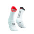 Meias Running de Compressport Pro Racing V4.0 Ultralight Run High Branco/Flu