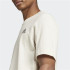Camiseta adidas Essentials Single Embroidered Small Logo Homem Bege
