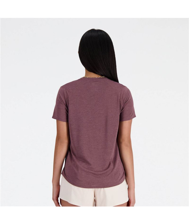 Camiseta New Balance Athletics Mulher Lrc