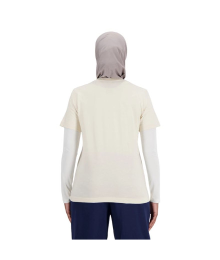 T-shirt New Balance Sport Essentials Logo Femme Beige 2