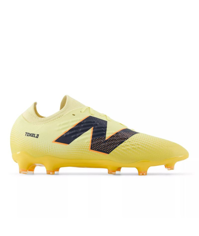 Botas de Fútbol New Balance Tekela Magia Low Laced Fg V4+ Hombre Amarillo