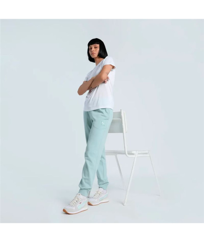 Pantalón Puma Essentials Elevated...