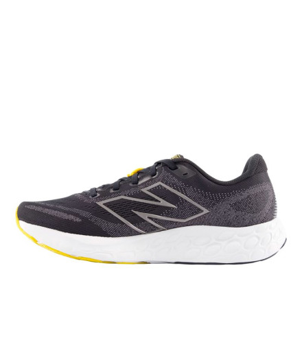 Sapatilhas de Running New Balance Fresh Foam 680 V8 Preto... 2