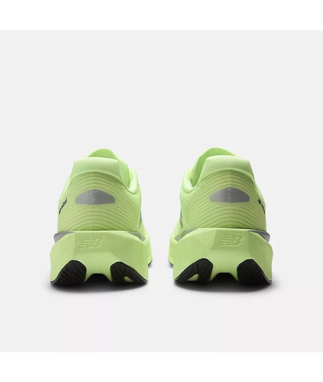 Chaussures de Running New Balance Fuelcell...