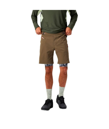 Calça de Ciclismo Endura Sultrac Adv 8" Short (Forrado)...