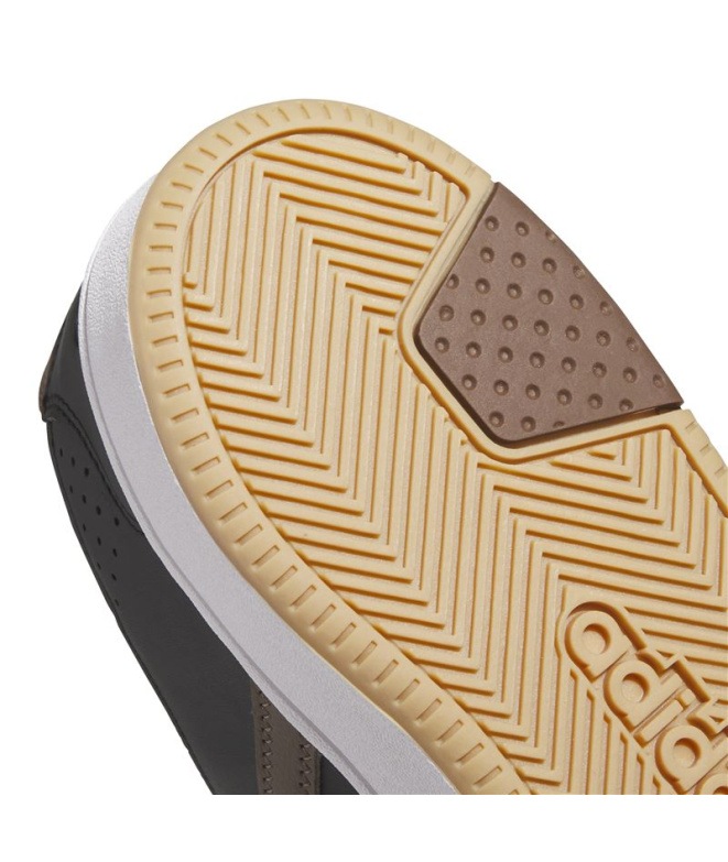 Chaussures de Basket-ball adidas Hoops Classic...