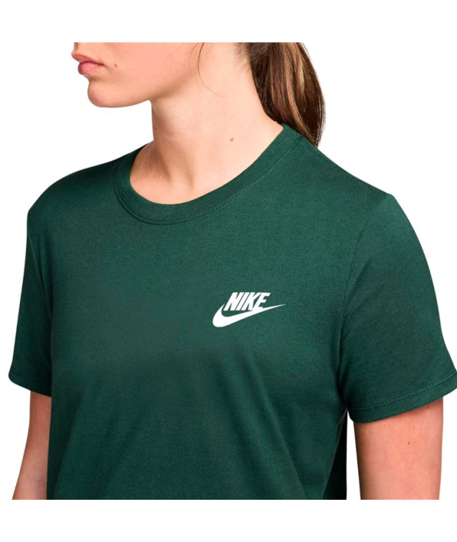 Camiseta Nike Sportswear Club Essentials...