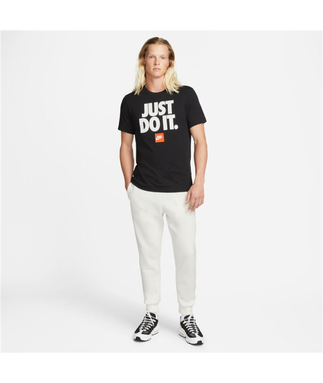 Camiseta Nike Sportswear T-Shirt Homem Preto