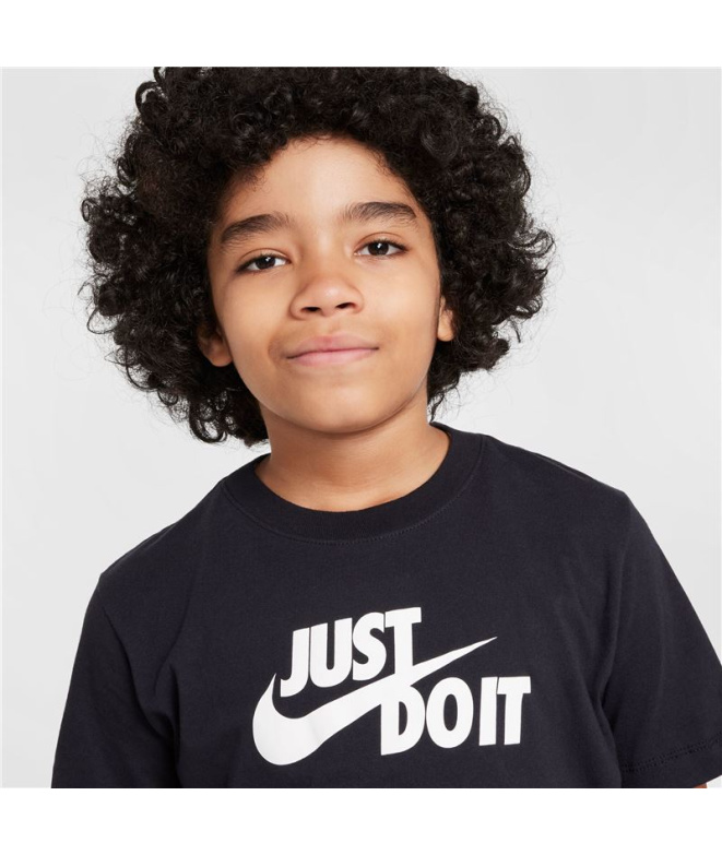 Camiseta Nike Sportswear T-Shirt Infantil Negro