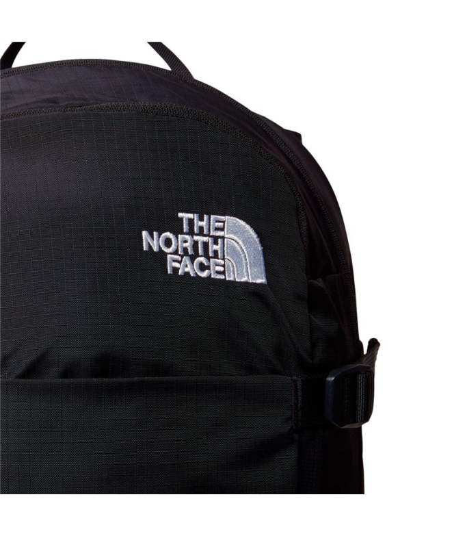 Mochila Montanha The North Face Basin 24 preta