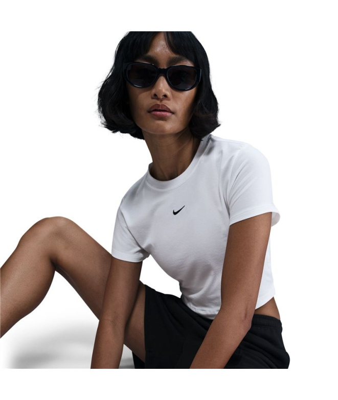 Camiseta Nike Sportswear Chill Knit Cropped...