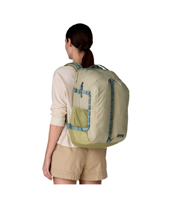 Mochila Patagonia Refugio Day Pack 32L na cor...