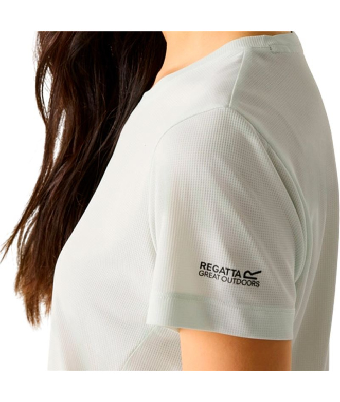 Camiseta Mulher Regatta Montanha modelo...