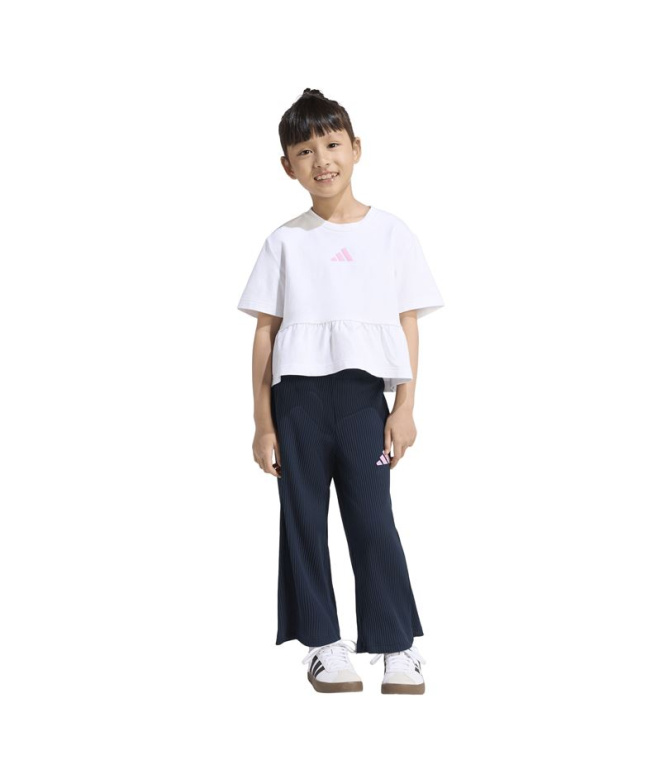 Conjunto de moletom Infantil adidas Seasonals...