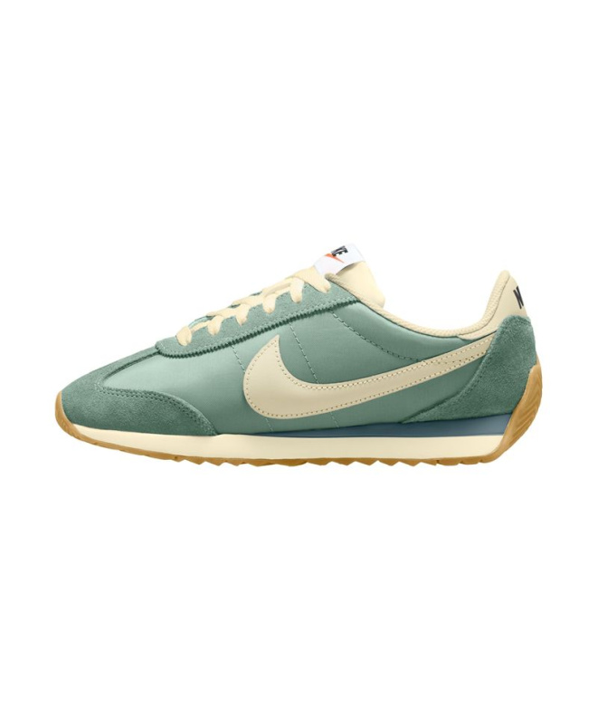 Chaussures grises Nike Pacific Femme